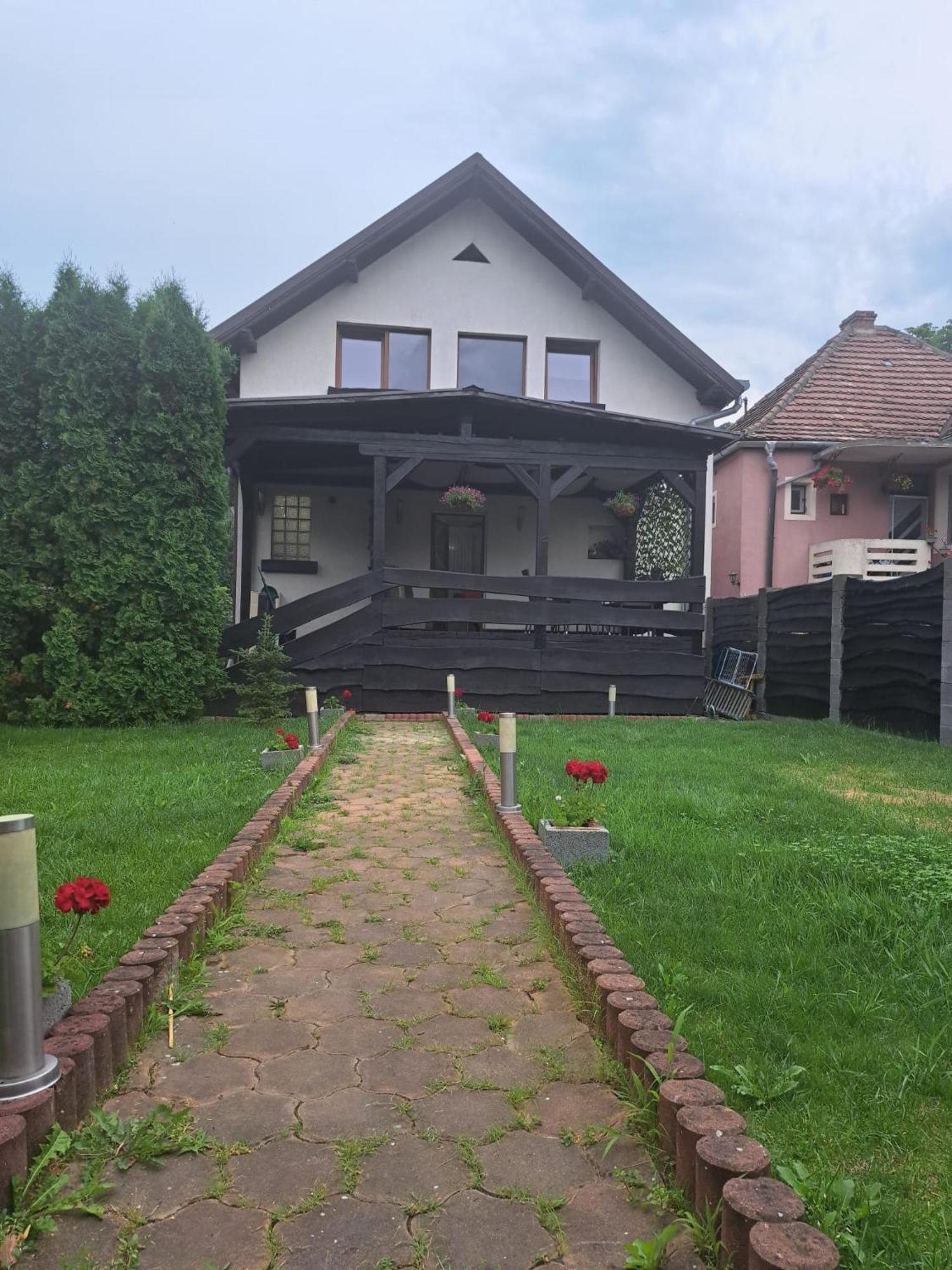 Vik'S Home Сигишоара Екстериор снимка