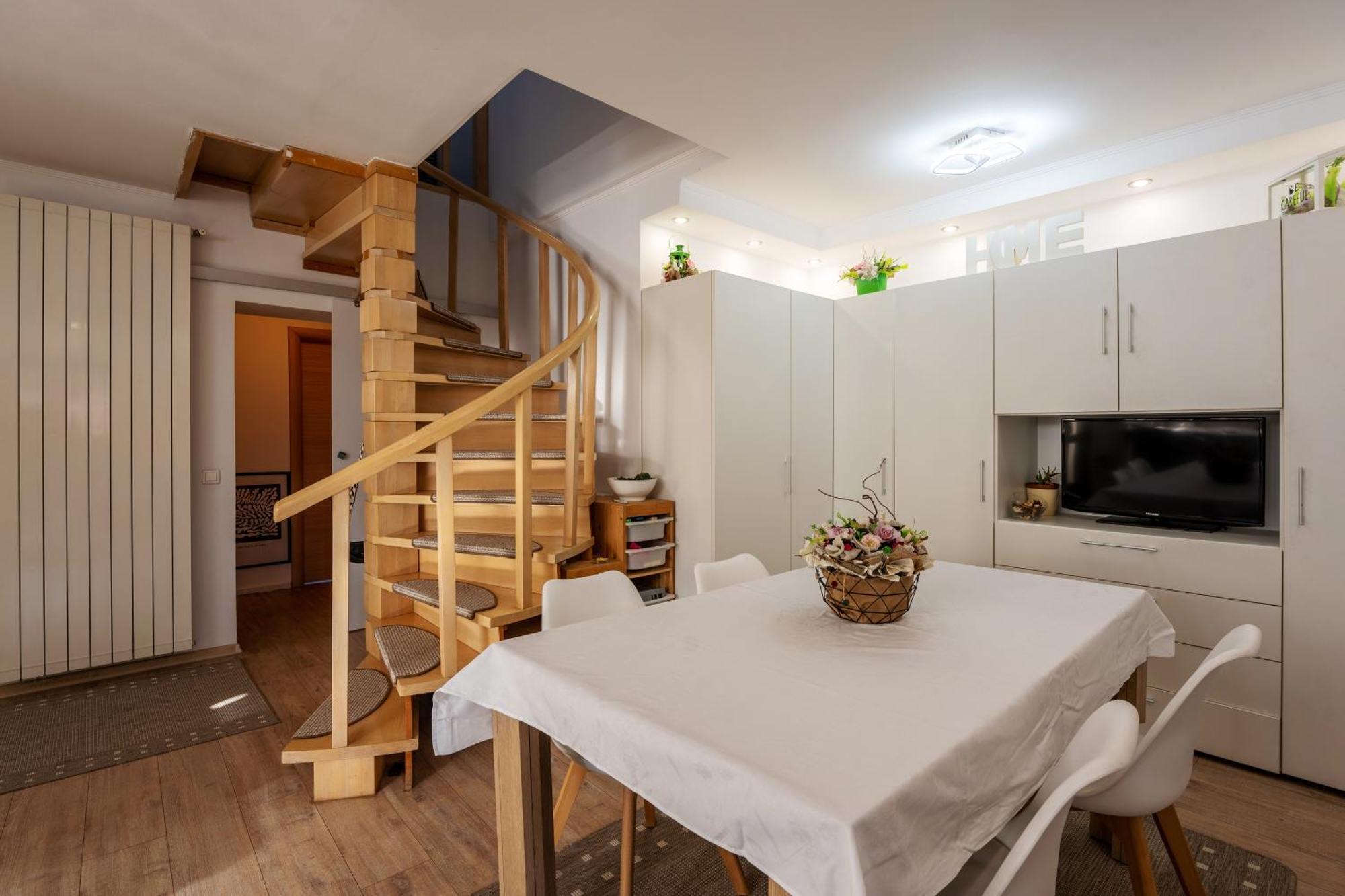 Vik'S Home Сигишоара Екстериор снимка